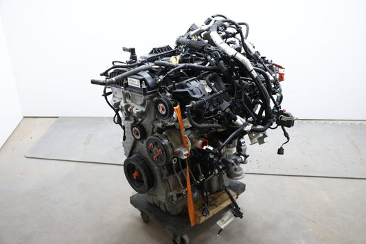Dodge 6.4L HEMI V8 Engine